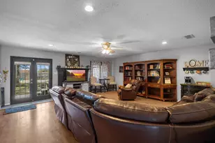 3099 Rolling Hill Dr, Tyler, TX 75702 - Photo 8
