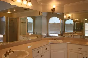 1202 Riverbend, Tyler, TX 75703 - Photo 16