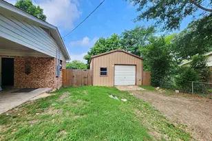 211 Betts, Lindale, TX 75771 - Photo 20
