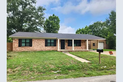 211 Betts, Lindale, TX 75771 - Photo 1