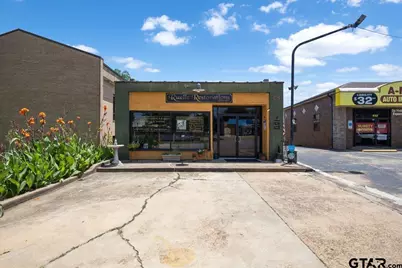 528 S Broadway Avenue, Tyler, TX 75702 - Photo 2