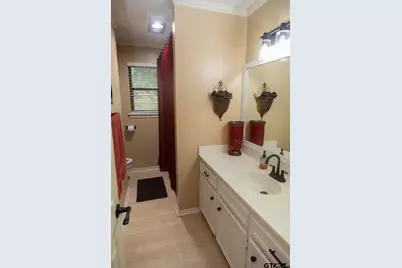 805 Elaine Drive, Tyler, TX 75703 - Photo 16