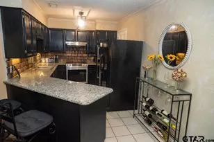 805 Elaine Dr, Tyler, TX 75703 - Photo 8