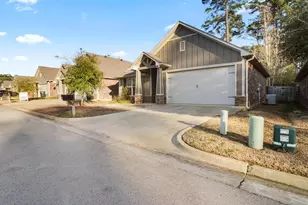 2927 Mdw Brk Trl, Tyler, TX 75701 - Photo 2