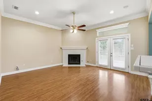 345 Bunker Dr, Tyler, TX 75703 - Photo 6