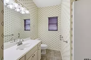 345 Bunker Dr, Tyler, TX 75703 - Photo 18