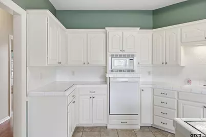 345 Bunker Dr, Tyler, TX 75703 - Photo 12