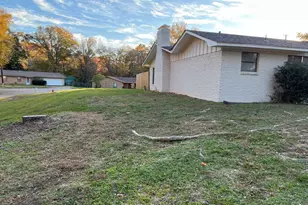 2403 Breckenridge, Tyler, TX 75702 - Photo 48