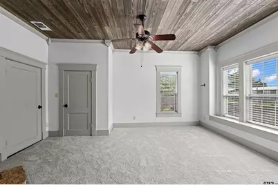 269 E Holley, Alba, TX 75410 - Photo 10