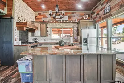 13687 Cr 4188, Henderson, TX 75654 - Photo 22