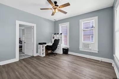 106 N College Street, Marshall, TX 75670 - Photo 10