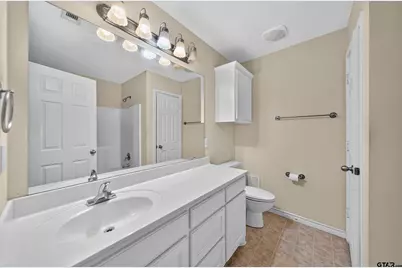 11185 Meadows Drive, Flint, TX 75762 - Photo 12