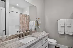 852 Laguna Dr, Tyler, TX 75703 - Photo 38