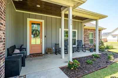 639 Peavine Dr., Kilgore, TX 75662 - Photo 2