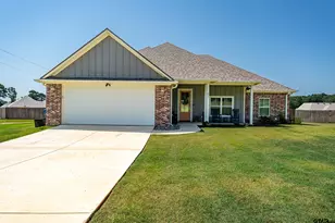639 Peavine Dr, Kilgore, TX 75662 - Photo 1