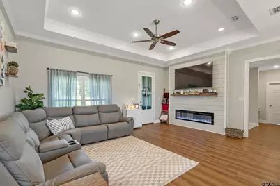 639 Peavine Dr., Kilgore, TX 75662 - Photo 4