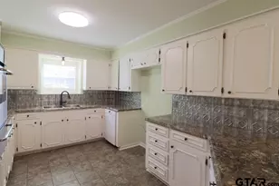 700 David Dr, Tyler, TX 75703 - Photo 12