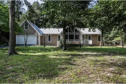 153 Candlelight Cv, Holly Lake Ranch, TX 75765 - Photo 2