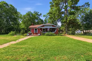 542 Jefferson, Pittsburg, TX 75686 - Photo 2
