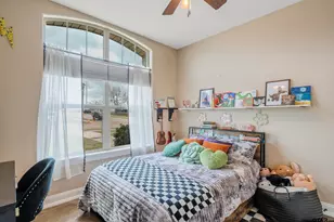 404 Corrigan Trails Blvd, Lindale, TX 75771 - Photo 16
