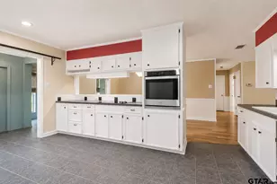 1817 Suanne Dr, Tyler, TX 75701 - Photo 16