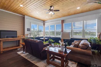 24016 Wildflower Circle, Lindale, TX 75771 - Photo 10