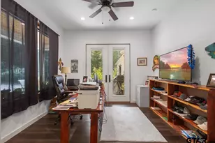 24016 Wildflower Cir, Lindale, TX 75771 - Photo 22
