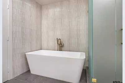 2806 S Keaton Ave, Tyler, TX 75701 - Photo 30