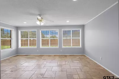 1100 Foxglove Lane, Tyler, TX 75703 - Photo 16