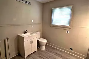 422 Diane, Longview, TX 75602 - Photo 16