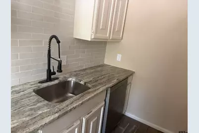 1728 Susan, Tyler, TX 75703 - Photo 6