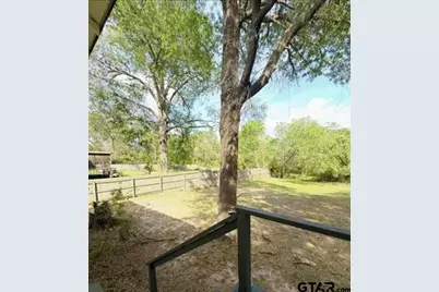 202 Graham St, Mineola, TX 75773 - Photo 22
