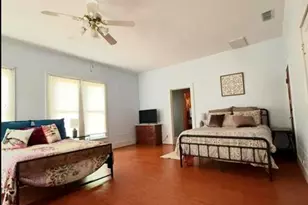 202 Graham St, Mineola, TX 75773 - Photo 4