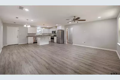 427 Garrett Circle, Winona, TX 75792 - Photo 6