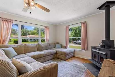 1126 Skyline Street, Tyler, TX 75701 - Photo 8