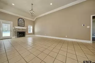 812 Rugby Ln, Whitehouse, TX 75791 - Photo 4