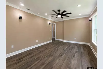 2216 N Ross, Tyler, TX 75702 - Photo 6
