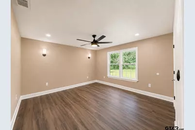 2216 N Ross, Tyler, TX 75702 - Photo 16