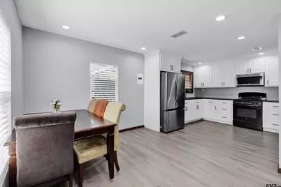 1003 Premier, Longview, TX 75604 - Photo 14