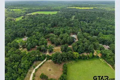 2226 Holly Road, Gilmer, TX 75644 - Photo 8