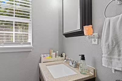 11932 Wisteria, Ore City, TX 75683 - Photo 18