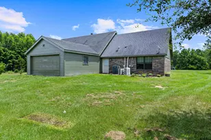 2847 Co Rd 1764, Jefferson, TX 75657 - Photo 2
