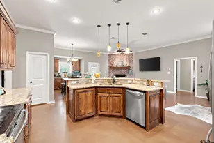 119 Judson, Hughes Springs, TX 75656 - Photo 26
