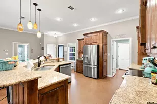 119 Judson, Hughes Springs, TX 75656 - Photo 24