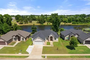 422 Duke Pl Ln, Tyler, TX 75704 - Photo 1