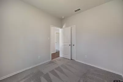 611 Park Central, Chandler, TX 75758 - Photo 20