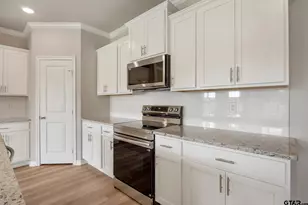 306 Driftwood Way, Whitehouse, TX 75791 - Photo 6