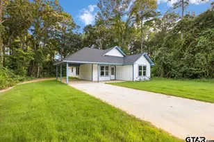 363 Wiley Dr, Bullard, TX 75757 - Photo 2