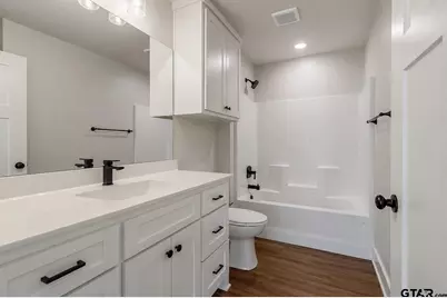 421 S Bonner St, Jacksonville, TX 75766 - Photo 18