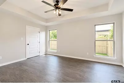 423 S Bonner St, Jacksonville, TX 75766 - Photo 18